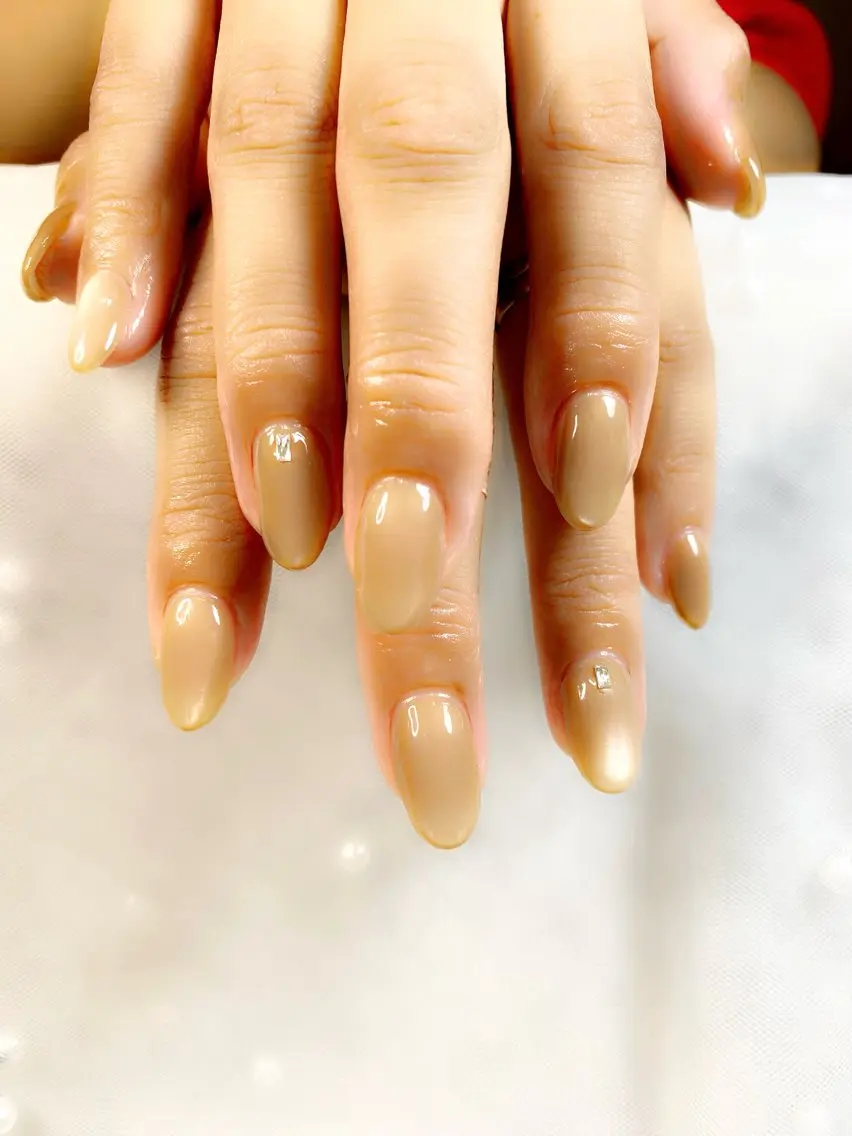 ネイル マグネットネイル オフィスネイル シンプルネイル ハンドネイル iro+ nailのネイルデザイン