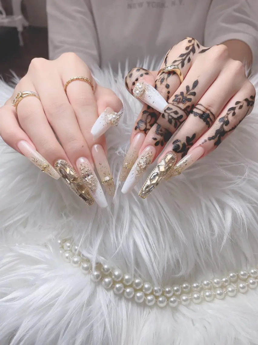 ネイル ENsalon Takareiのネイルデザイン