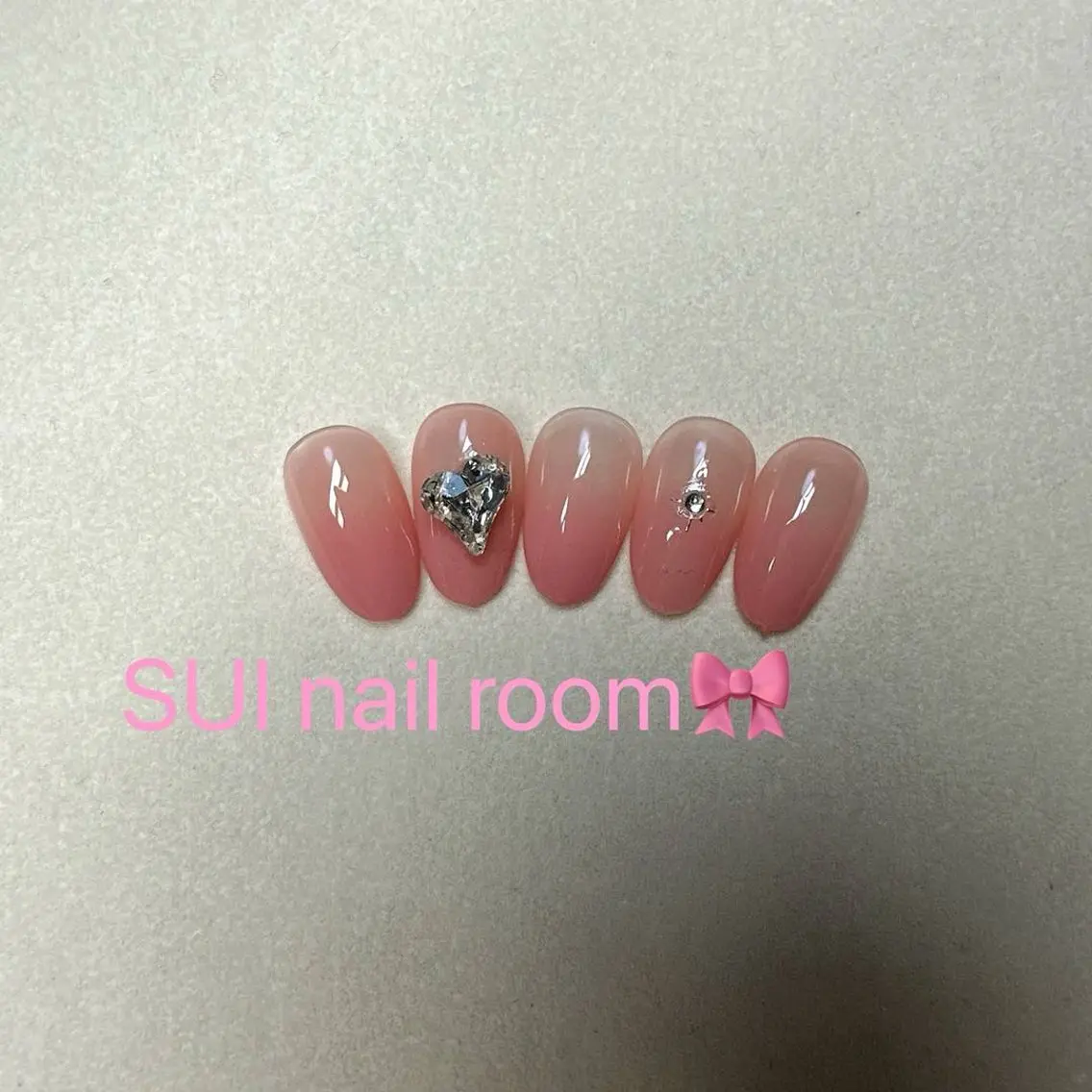 ネイル ハンドネイル SUI Nail Roomのネイルデザイン