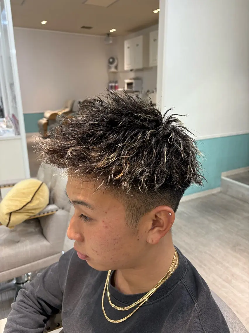 ショート 韓国風ヘア 似合わせカット カット パーマ 【メンズ専門】 髙橋琉偉のヘアスタイル