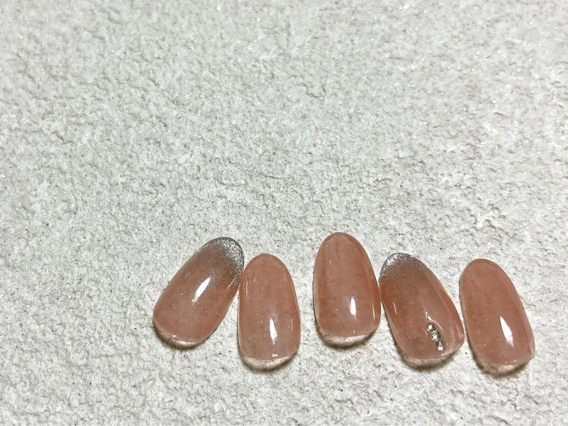 ネイル オーロラネイル フラワーネイル フットネイル フレンチネイル ジェルネイル ハンドネイル mogunail &blowのネイルデザイン