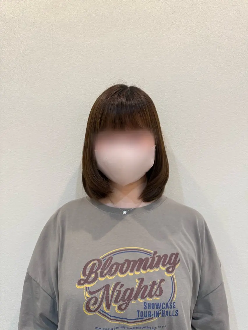 ミディアムカット募集中の写真