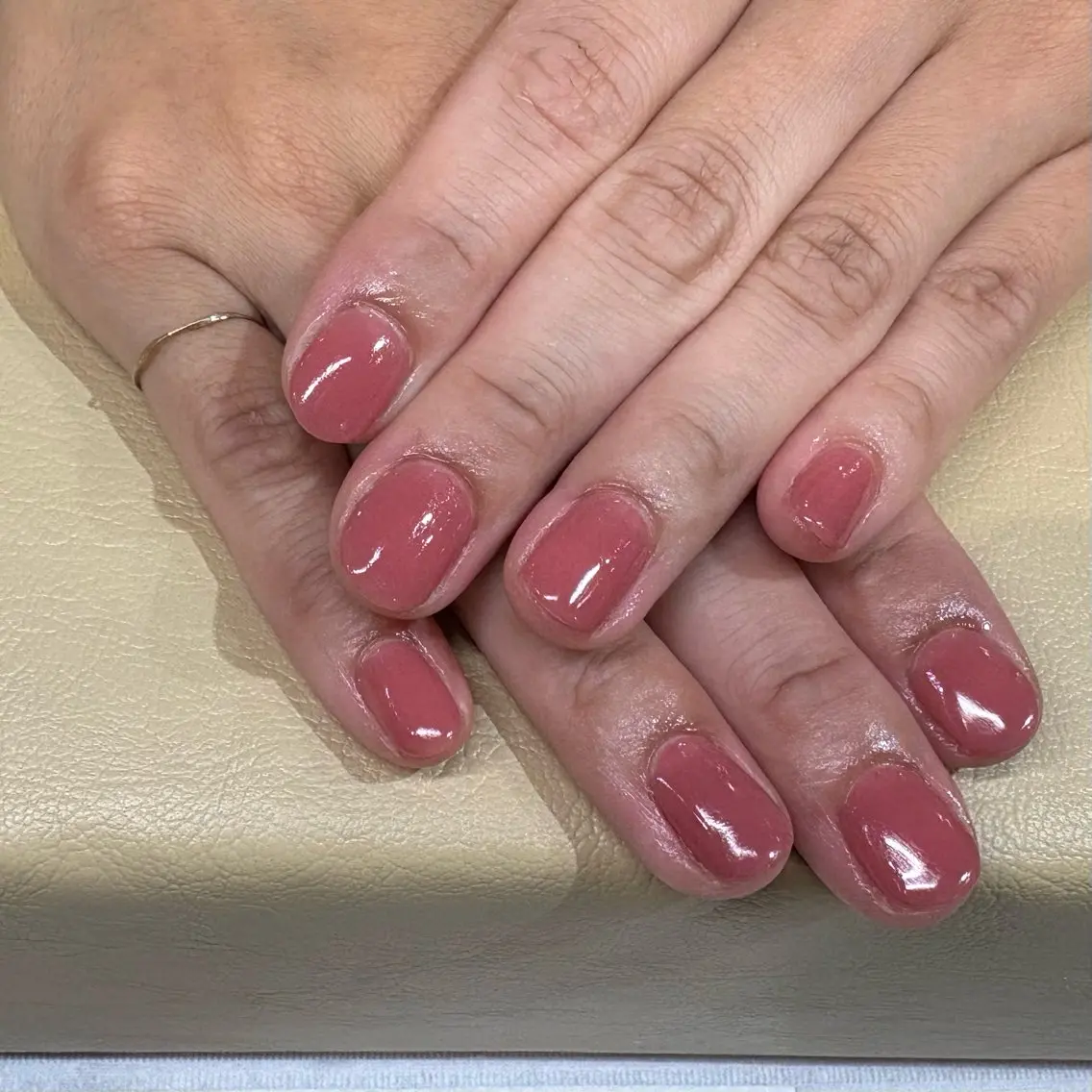 ネイル クリアネイル ワンカラーネイル ピンク ハンドネイル nacre nail 川崎🌸rioのネイルデザイン