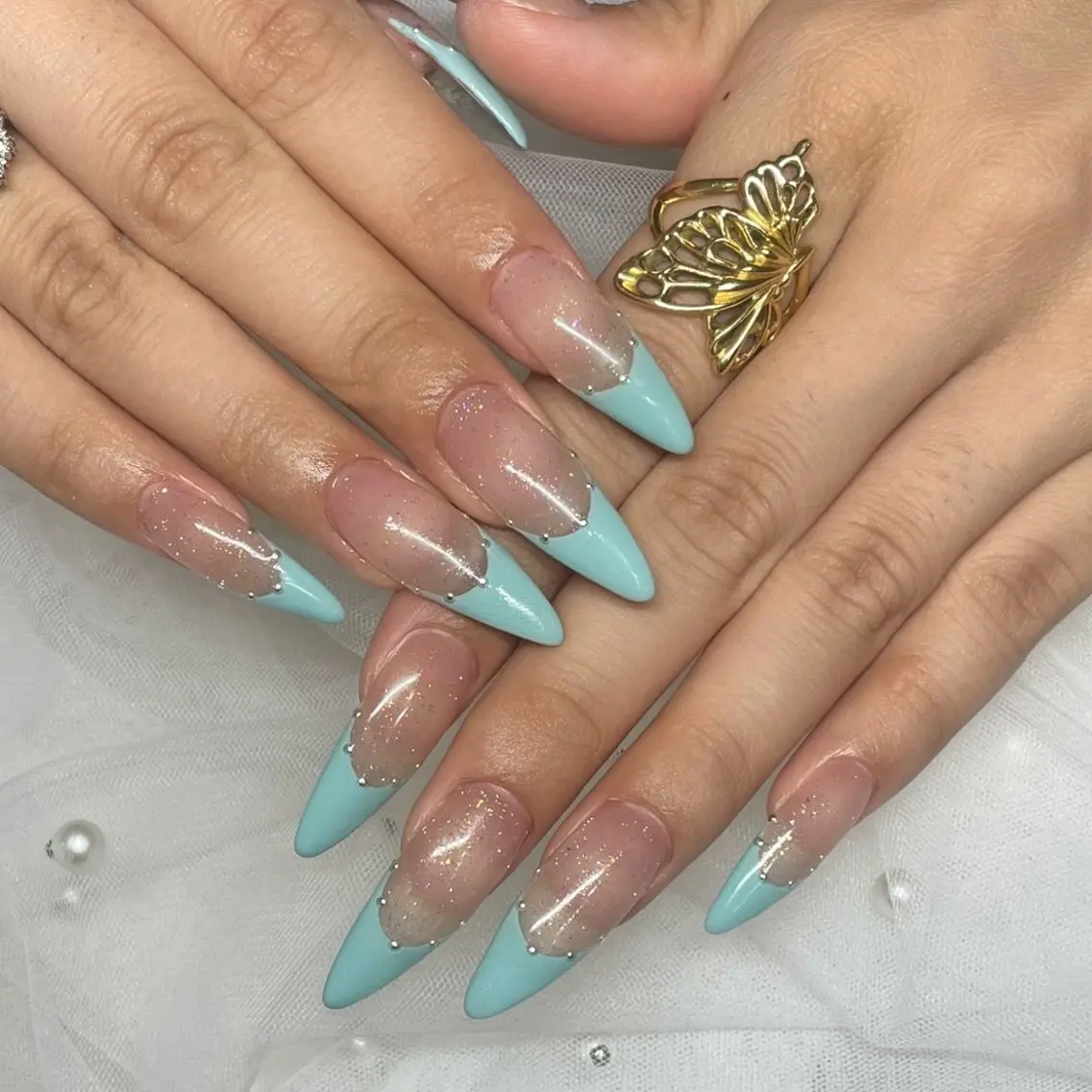 ネイル Aurora🦋 eye &nailのネイルデザイン
