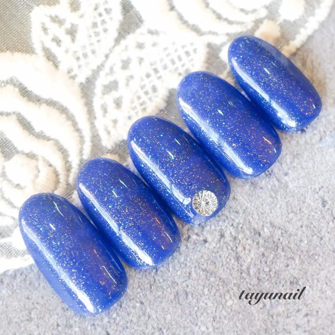 ネイル アートネイル ブルー ジェルネイル ニュアンスネイル ワンカラーネイル ハンドネイル ネイルサロン 【たゆnail】のネイルデザイン