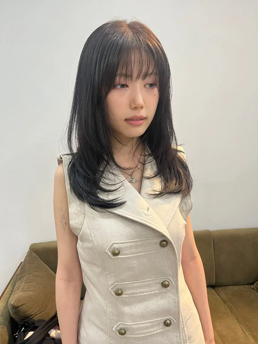 セミロング カット Sanaダブルカラー ✨️パルコ徒歩1分のヘアスタイル