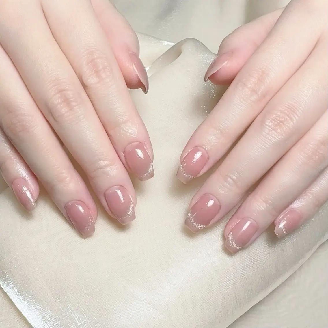 ネイル フレンチネイル マグネットネイル マグネットフレンチ ハンドネイル NAILサロン 木にいるのネイルデザイン