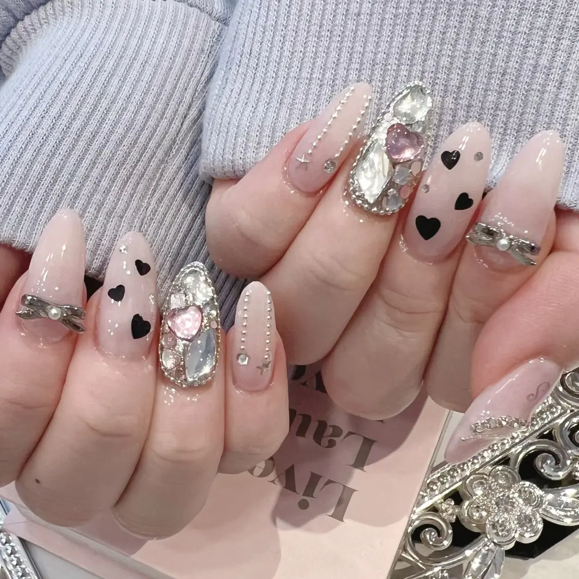 ネイル Abyss🎀 mayuのネイルデザイン