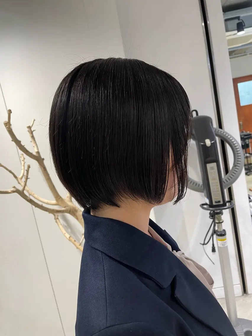 ショート ボブ ユウナ🎀レイヤー/ 暖色カラーのヘアスタイル