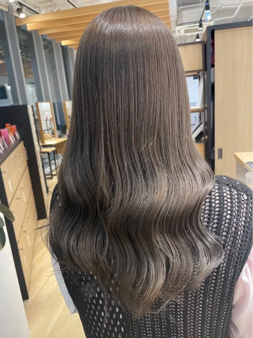 カラー 🟢似合わせカット/ ハセガワ🟢のヘアスタイル
