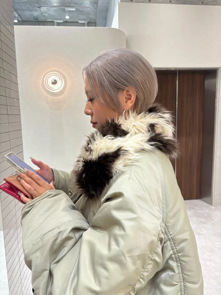 ショート カラー カット ヘアカラー 吉武 茂暉のヘアスタイル