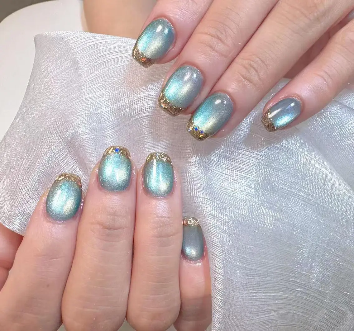 ネイル 長さ出し フレンチネイル 韓国ネイル マグネットネイル 持ち込み ハンドネイル ハンドケア The Nail& EyeLashのネイルデザイン