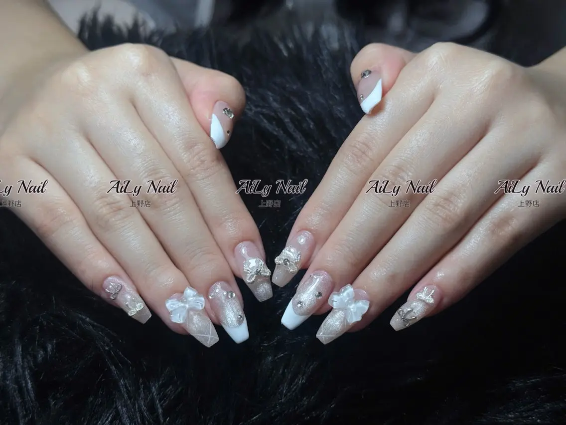 ネイル ボルドー ブラウン 韓国ネイル マグネットネイル ワンホンネイル ハンドネイル AiLy Nail 上野店のネイルデザイン