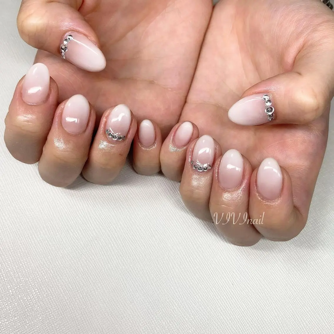 ネイル ハンドネイル vivi nailのネイルデザイン
