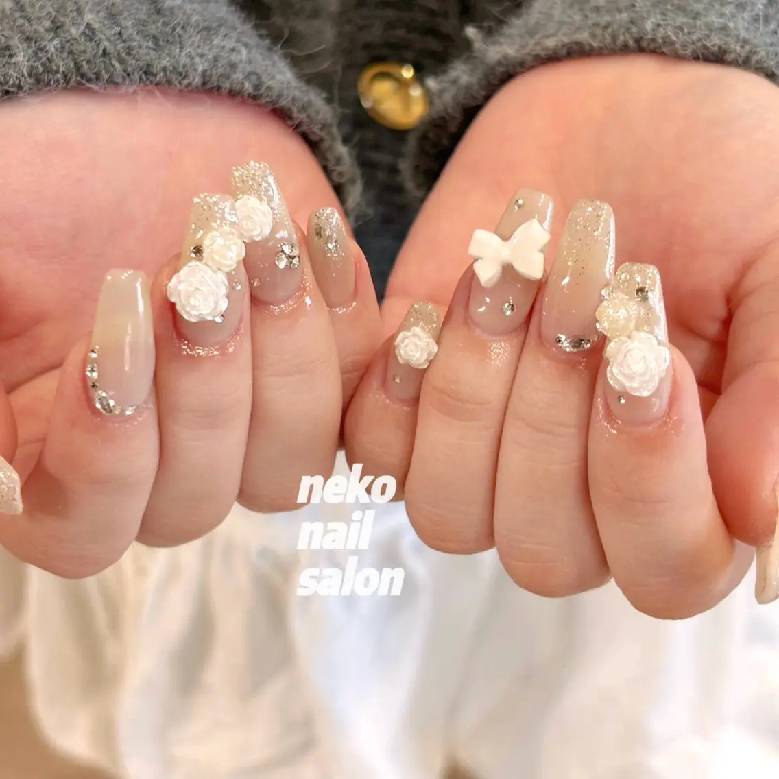 ネイル ラメ(グリッター) ラメグラデーション ワンカラーネイル リボン ハンドネイル neko nailのネイルデザイン