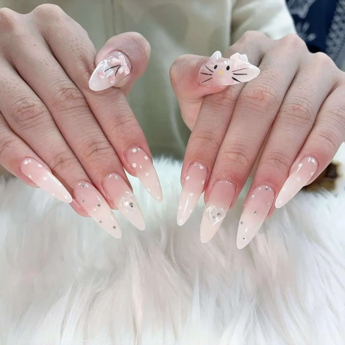 ネイル 成人式 フレンチネイル グラデーション 韓国ネイル マグネットネイル ハンドネイル Squen Nail shinjukuのネイルデザイン