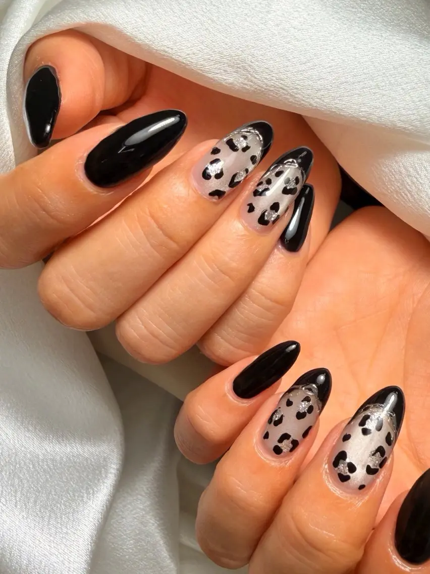 ネイル ハンドネイル nail salon BrooChillのネイルデザイン