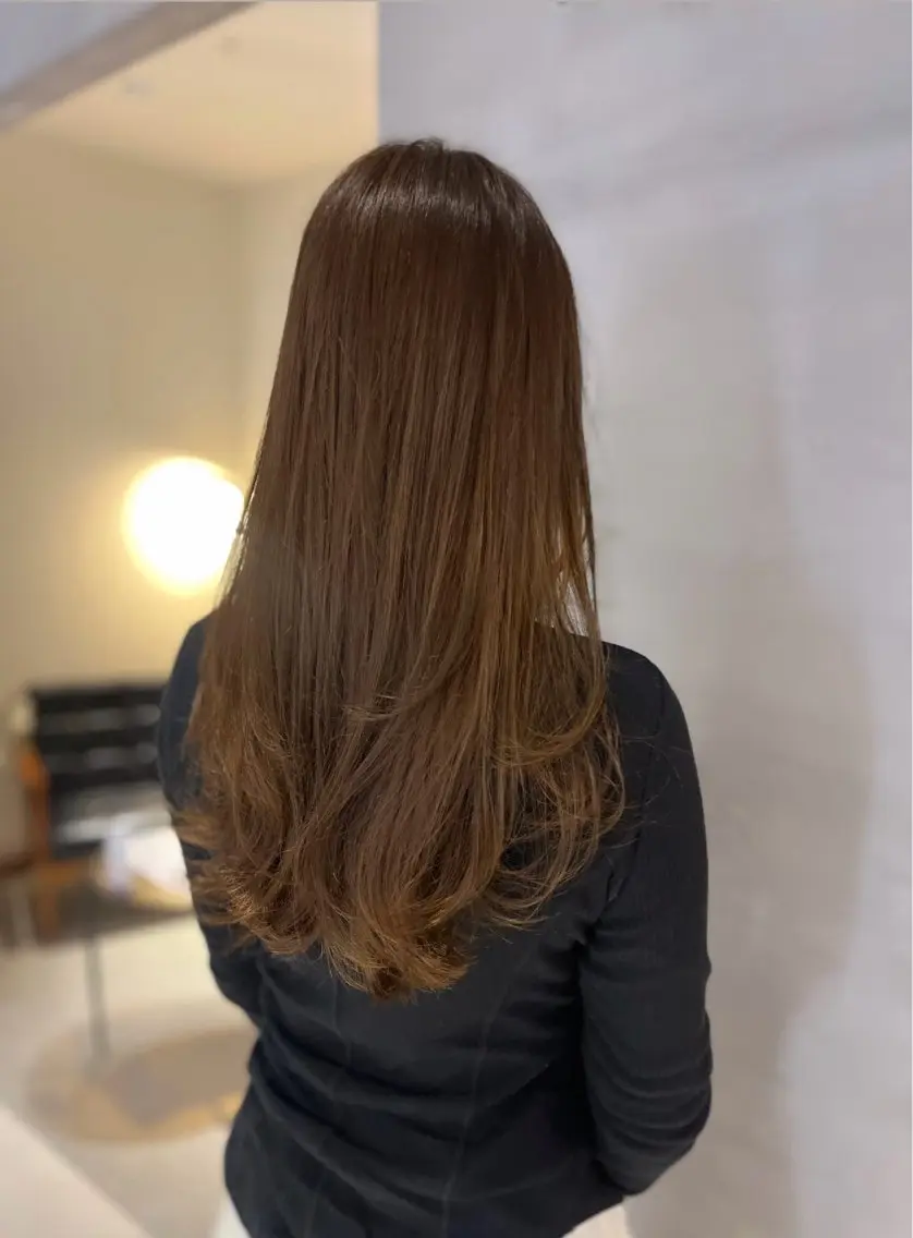 ロング カット ヘアカラー トリートメント 顔周りレイヤー 髪質改善 / AYUのヘアスタイル