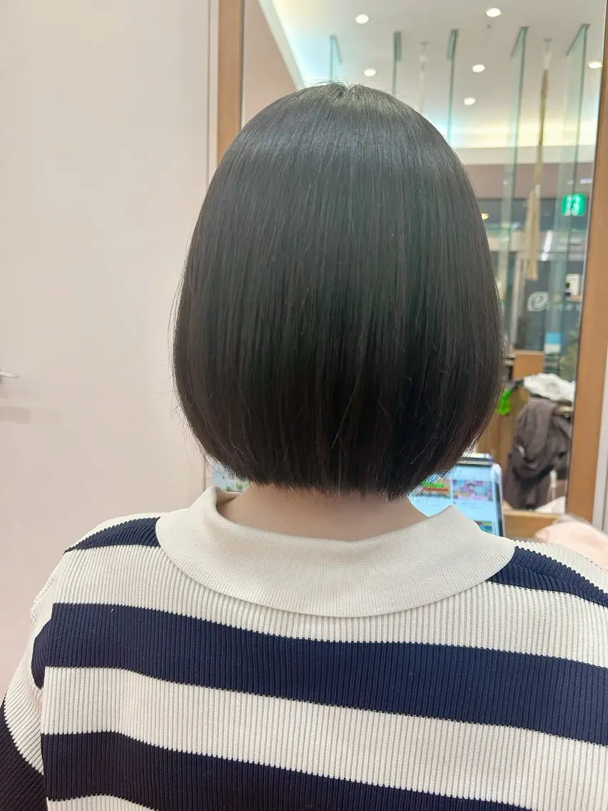カット&ストレートパーマ(トリートメント付き♪)の写真