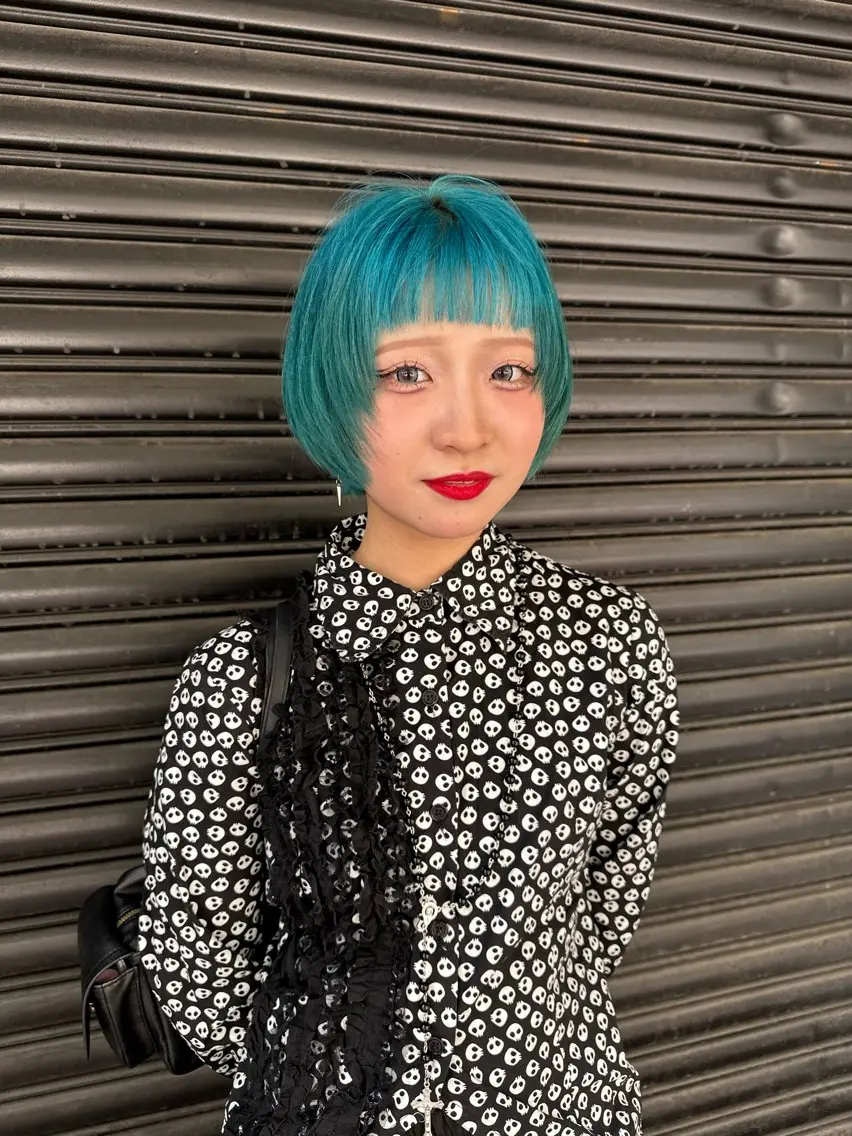 ショート カラー ヘアカラー トリートメント ケアブリーチ特化✨/ 艶カラー/エクステのヘアスタイル