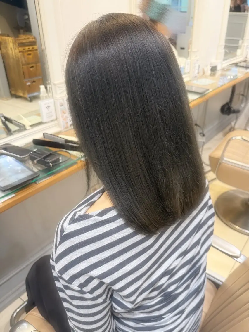 ショート カラー ブリーチ グレージュ ヘアカラー Kanami ♡♡のヘアスタイル