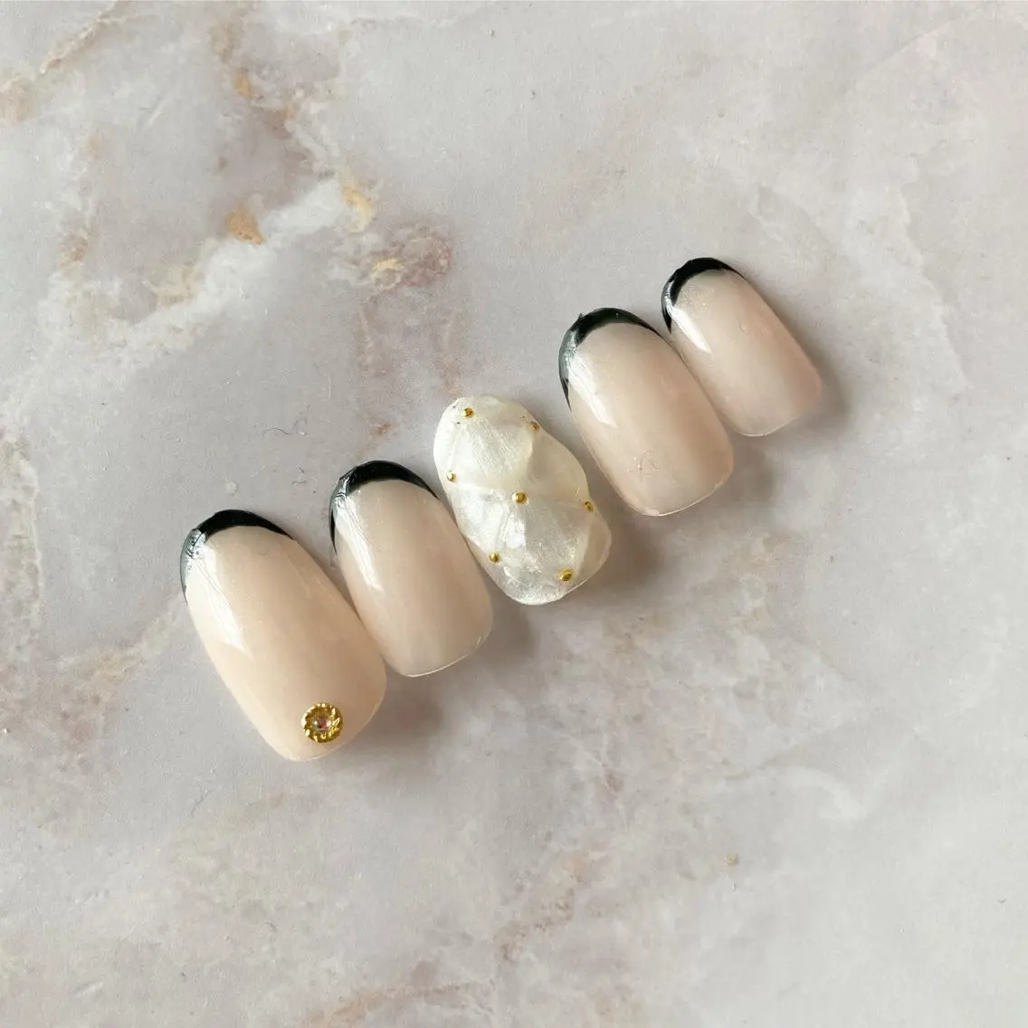 ネイル フットネイル NailSalon Beniceのネイルデザイン