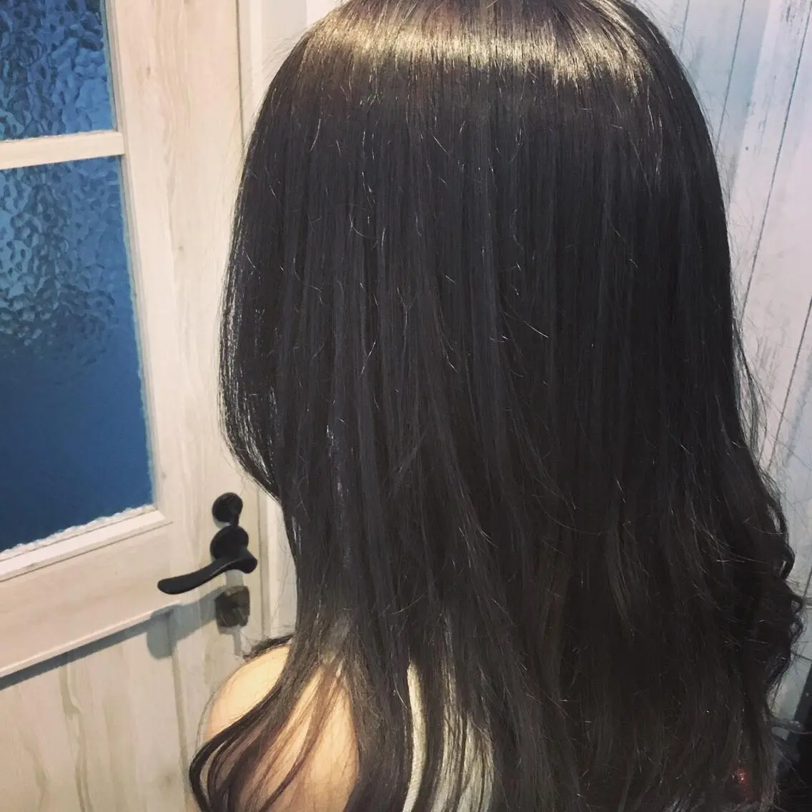 ロング カラー embrace エンブレイスのヘアスタイル