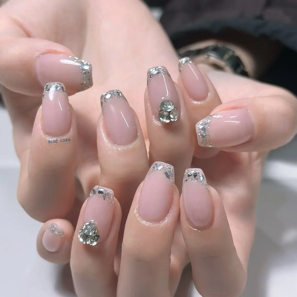 ネイル ハンドネイル ハンドケア BLUE CORAのネイルデザイン