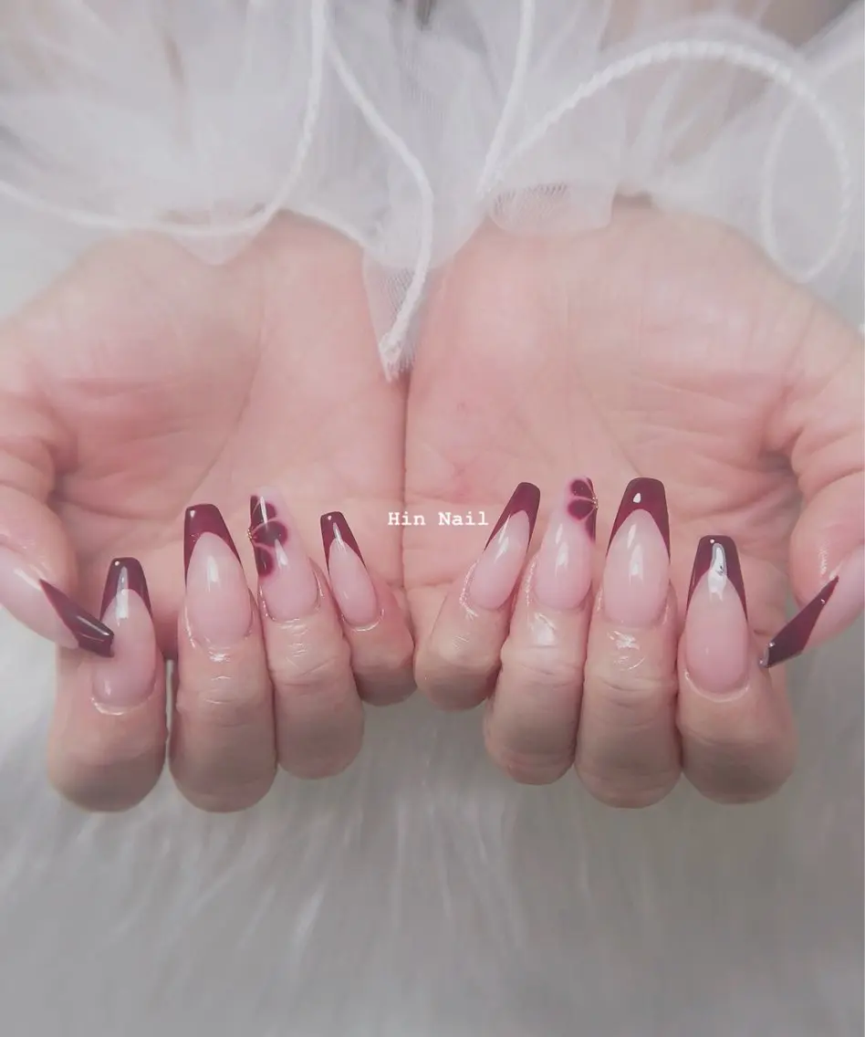 ネイル ハンドネイル HIN NAILのネイルデザイン