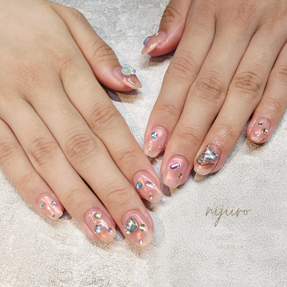 ネイル ハンドネイル nijiiro🌈 サトウのネイルデザイン