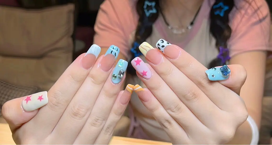 ネイル ハンドネイル 🌟桜beauty 🌟プロ ネイリストのネイルデザイン