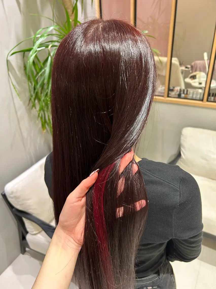 ロング ヘアカラー Marin🫐/ 名駅/レイヤーカットのヘアスタイル