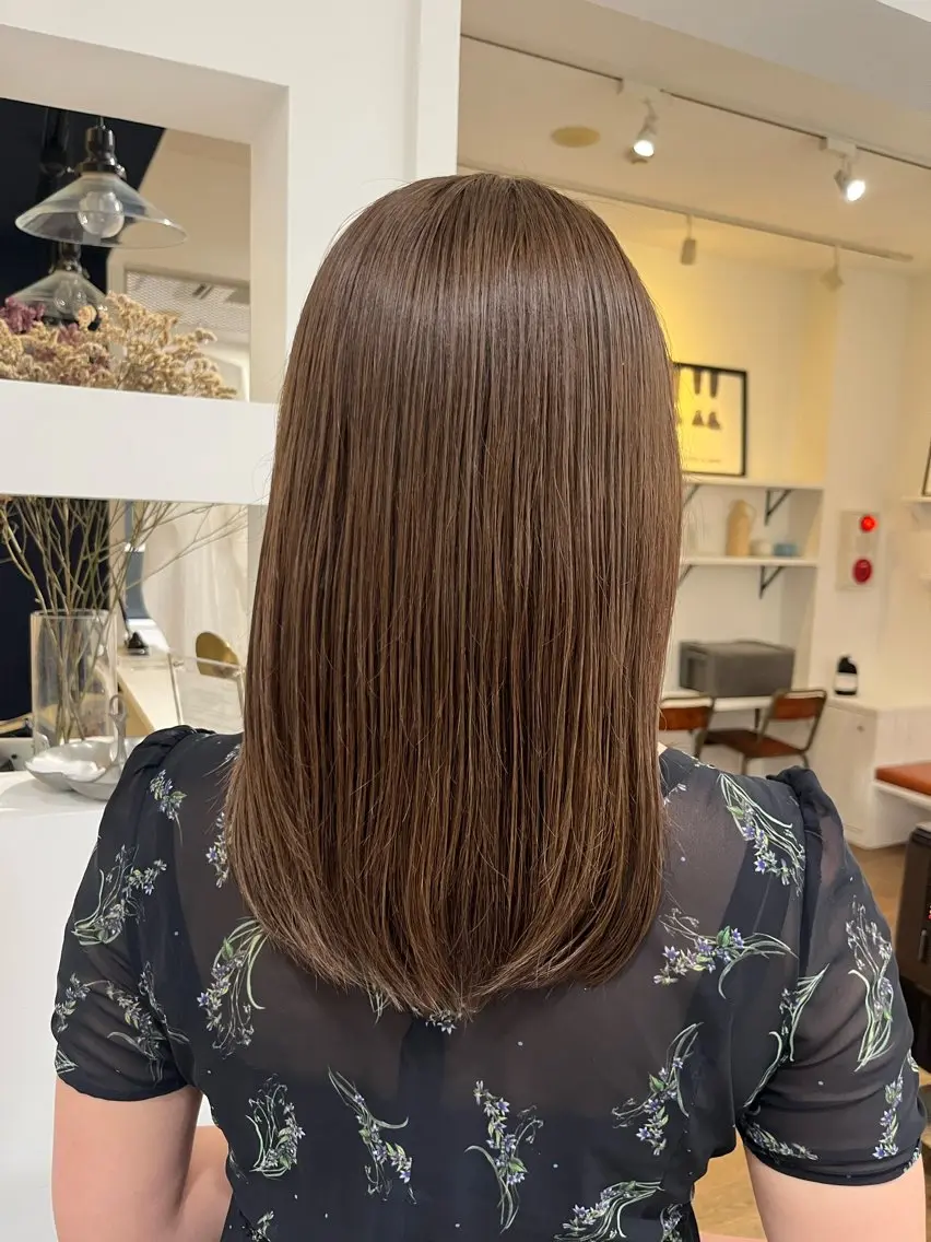 セミロング カラー ベージュカラー ブリーチ 透明感カラー トリートメント カット ヘアカラー トリートメント 無料カットモデル‪✨ ✂️Nanami🌷のヘアスタイル