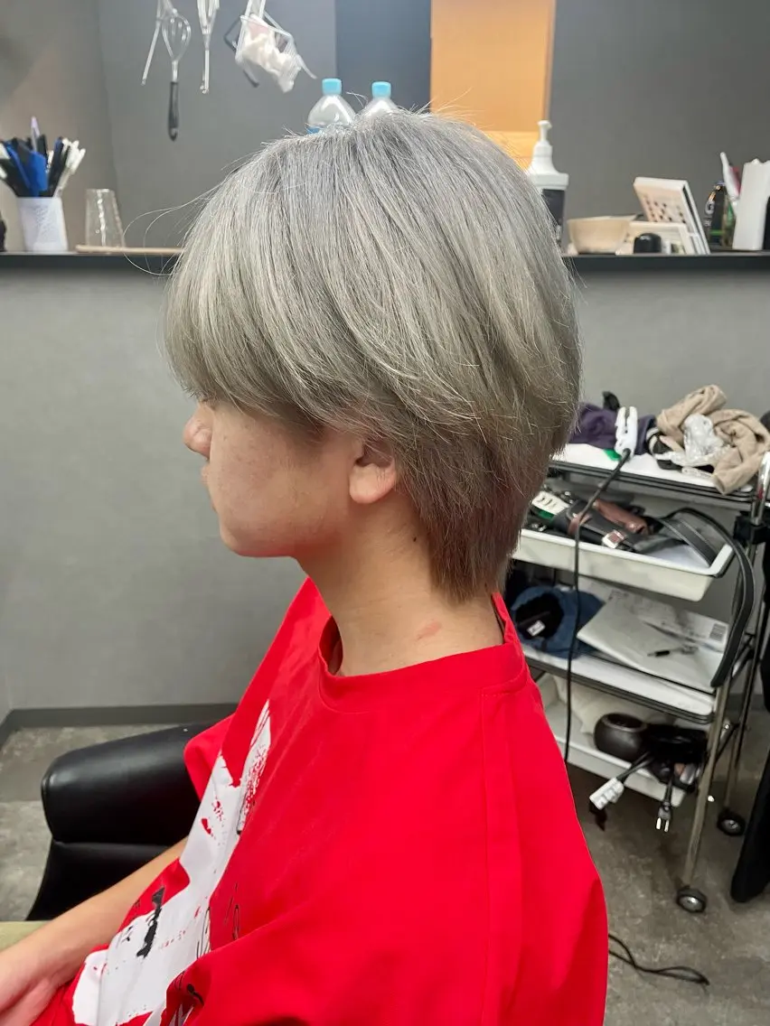 カラー メンズ 🌻ミラクル美容師 🌻✨クッポ✨のヘアスタイル