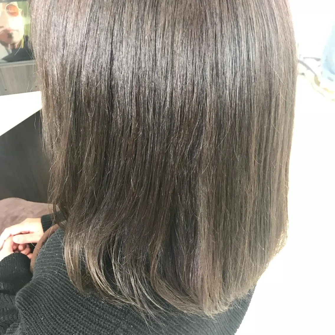 セミロング カラー ブリーチ 透明感カラー ブリーチなしカラー トリートメント カット ヘアカラー トリートメント Oopsレイヤー 加藤澄都のヘアスタイル