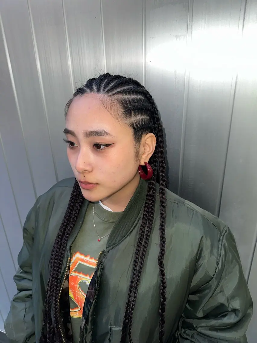 オノギ シホのヘアスタイル