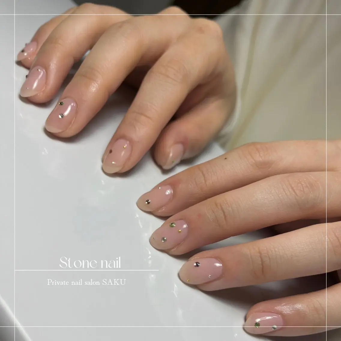 ネイル ニュアンスネイル シンプルネイル SAKU nail 作島茜のネイルデザイン