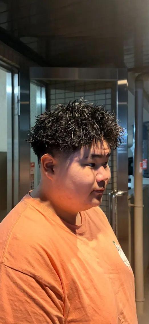 ショート カット tidehair 晃希　コウキのヘアスタイル