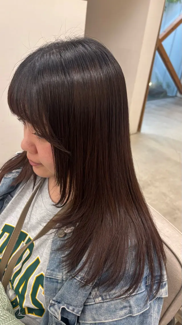 ロング TEMIL HAIR 彩香のヘアスタイル