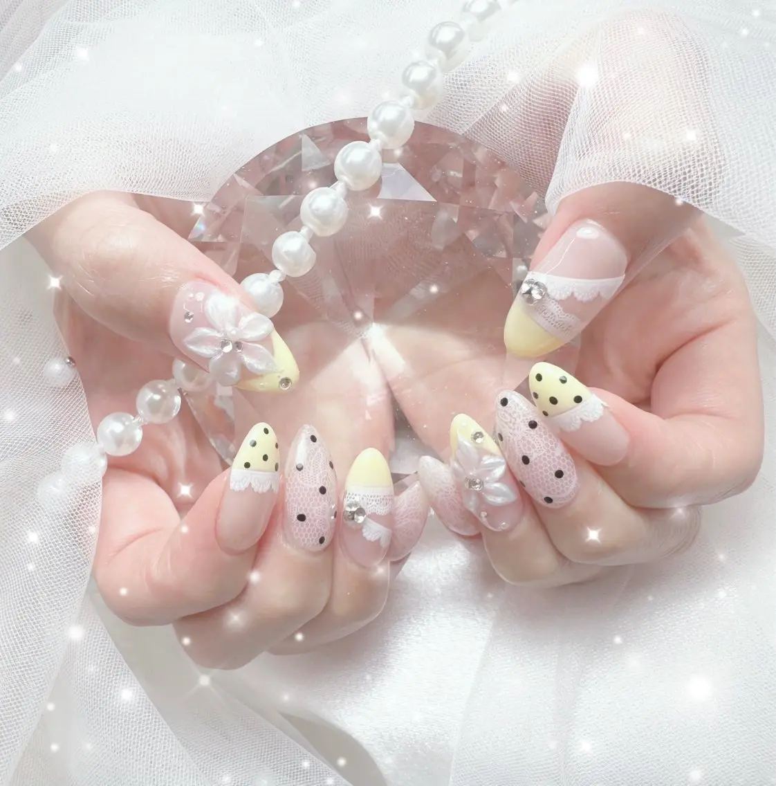 ネイル レース Pawtique nail salonのネイルデザイン