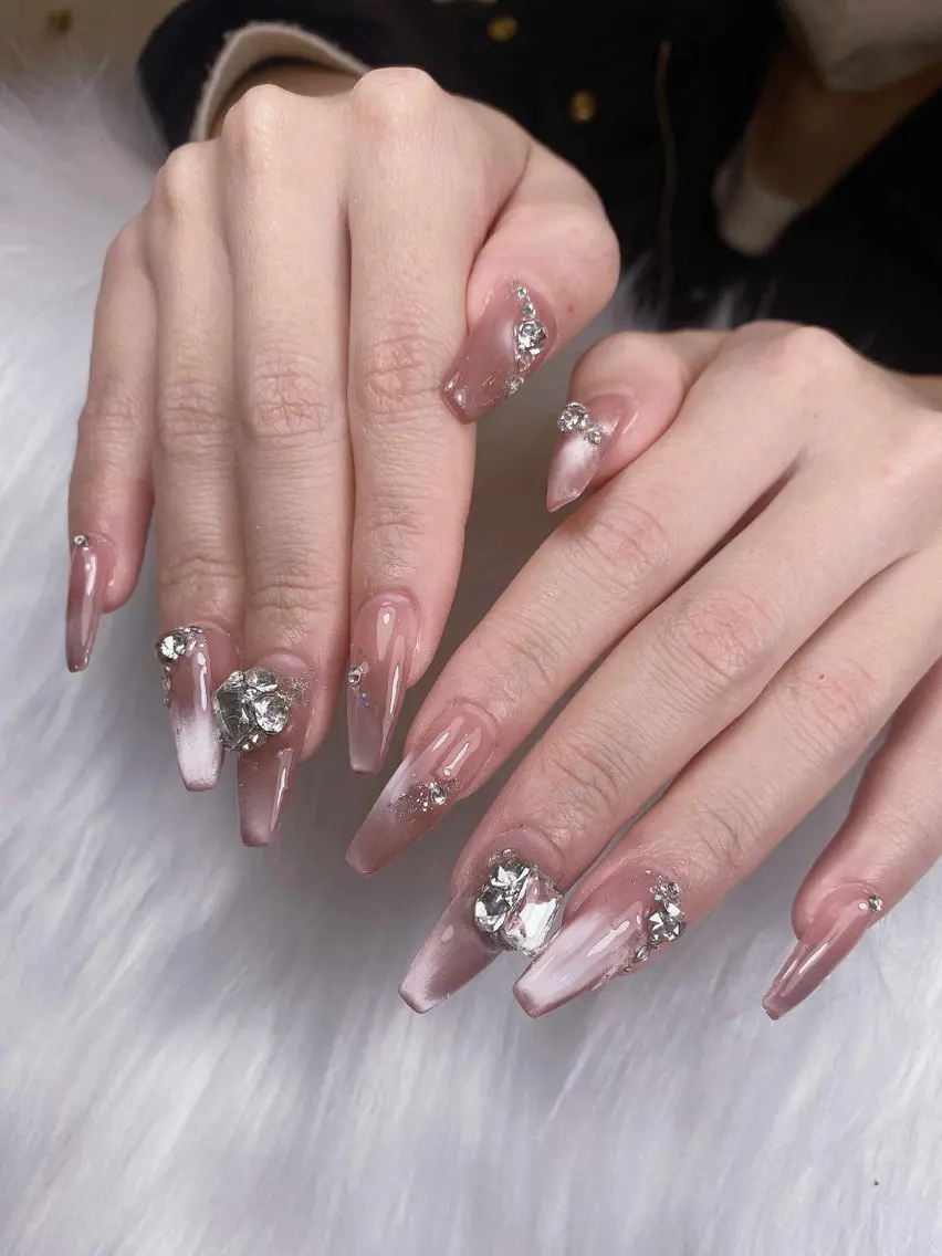 ネイル チークネイル 韓国ネイル マグネットネイル オフィスネイル リボン ハンドネイル SHE. Nail Otsukaのネイルデザイン