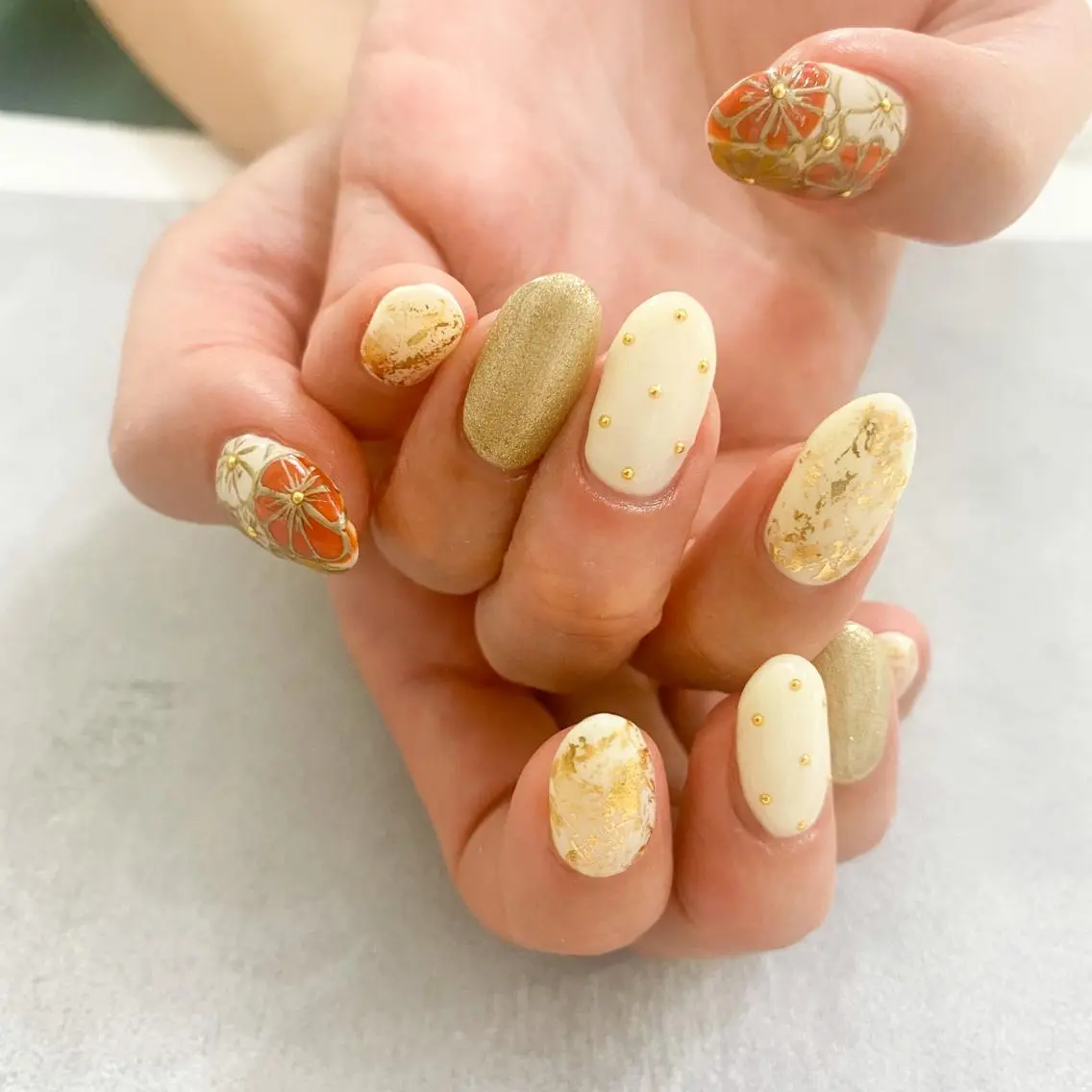 ネイル ハンドネイル ゴテゴテ💙ワンホン リオナのネイルデザイン