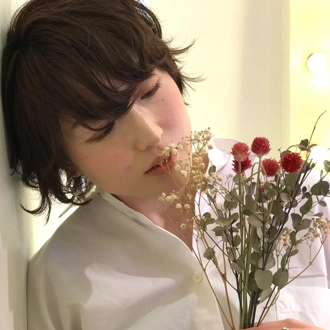 ミディアム 横山 ひかりのヘアスタイル