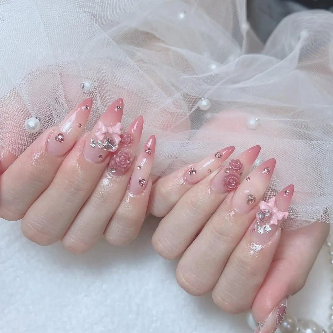 ネイル Lee Soraのネイルデザイン