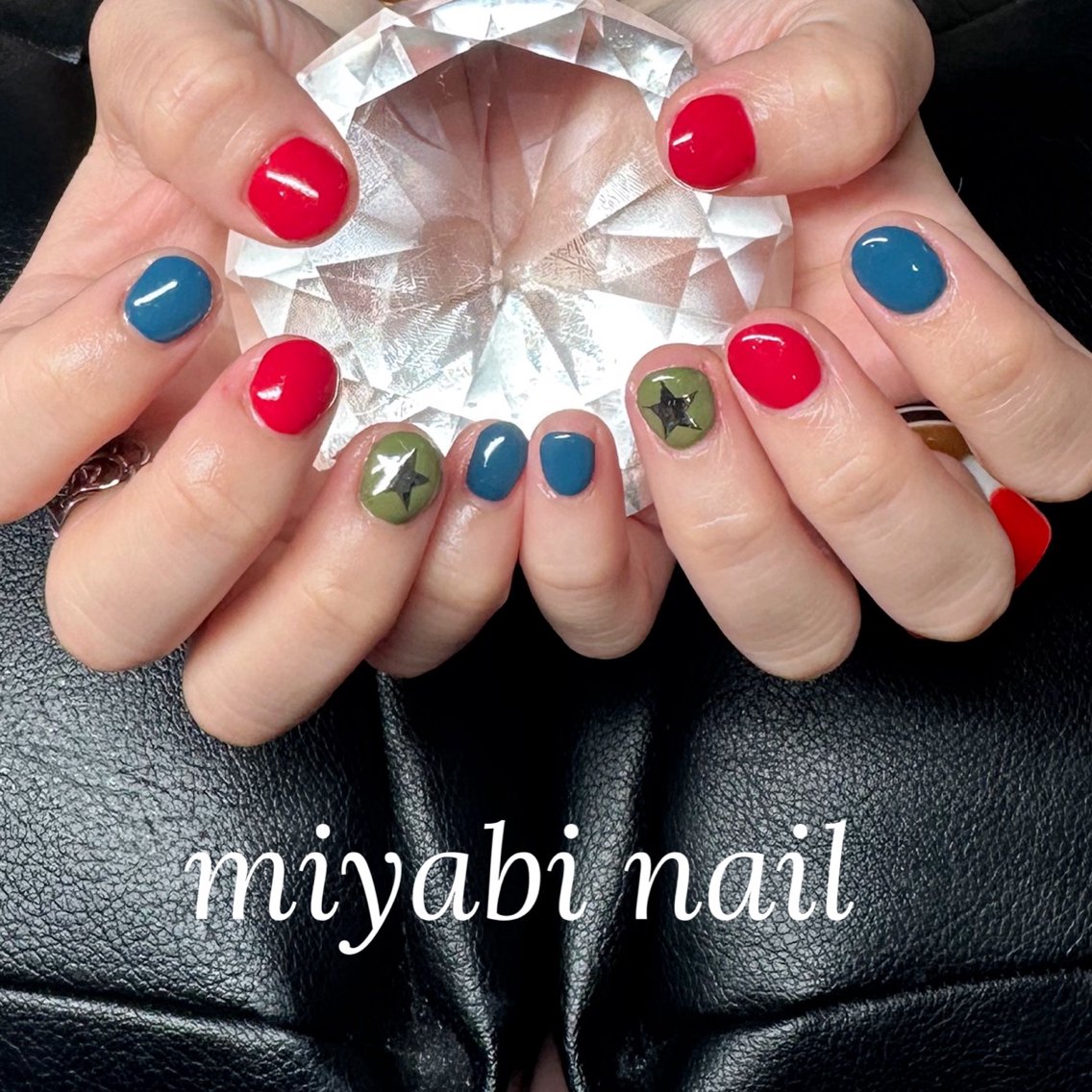 ネイル ジェルネイル 持ち込み ぷっくりネイル ショートネイル シルバー ハンドネイル miyabi nail 桂川駅近くのネイルデザイン