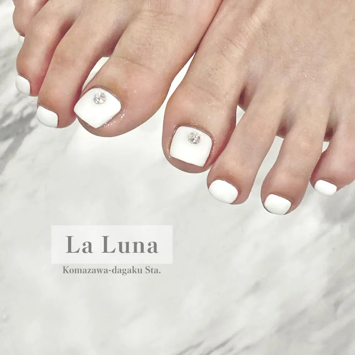 ネイル ワンカラーネイル ＬａＬｕｎａ🌙 Natsukiのネイルデザイン