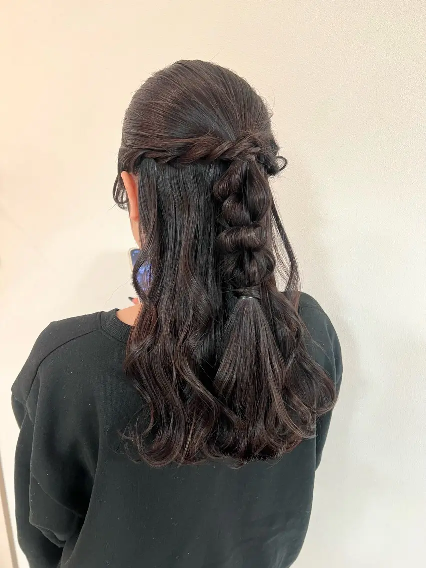 U24️🫧ヘアセット🎀 ʚ パーティーライブ 推し活 結婚式にɞの写真