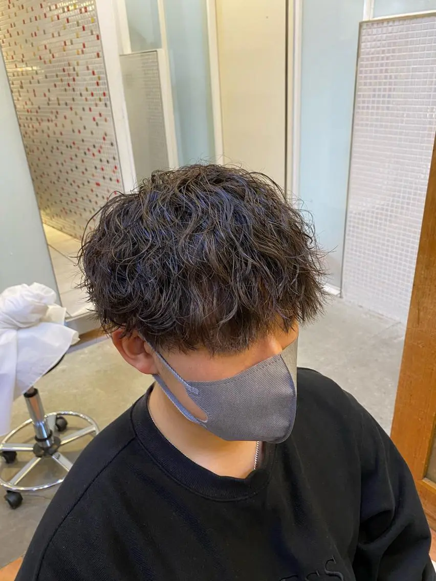 メンズカット＋波巻きスパイラルパーマ⚜️の写真