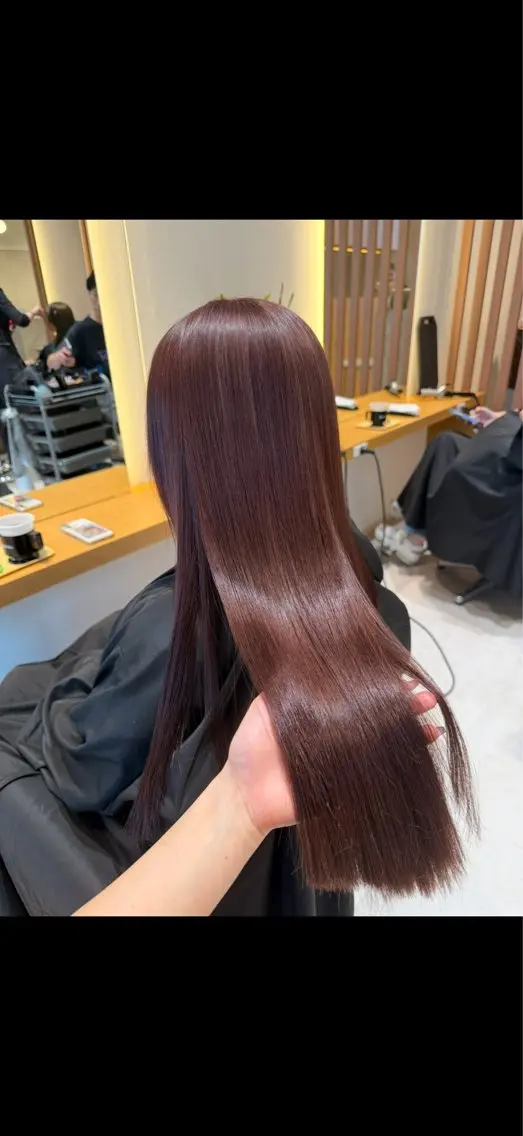 カラー yana /ブリーチモデルのヘアスタイル