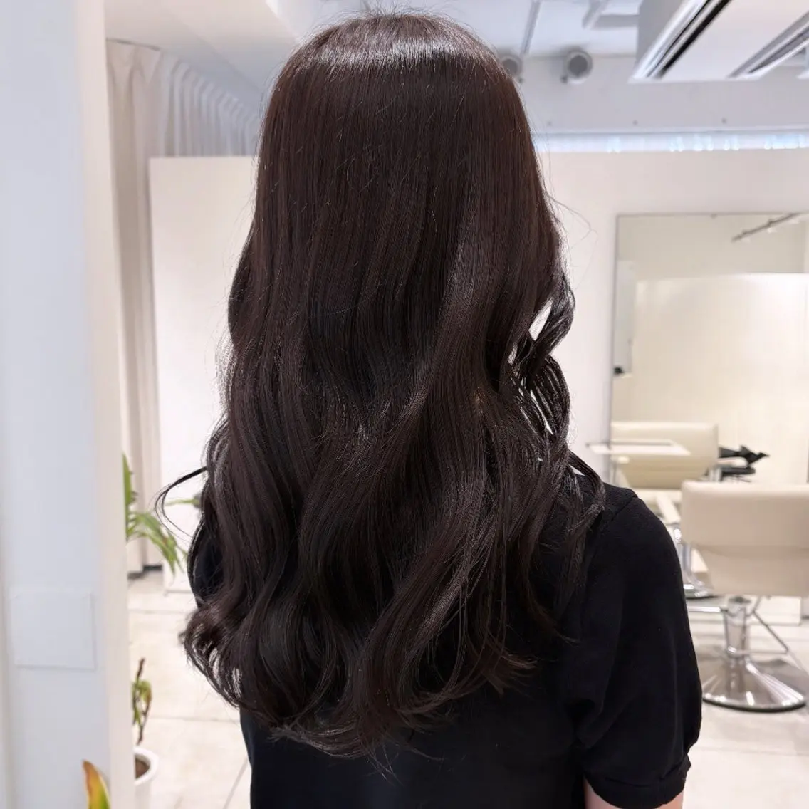 セミロング カラー ブラウンカラー 透明感カラー ダークグレー ダークグレージュ グレージュ ヘアカラー トリートメント ヘッドスパ ヘアセット カジュアルを女っぽく 𝗮𝘆𝗮𝗰𝗼のヘアスタイル